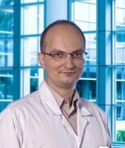 Lekarz Dermatolog Maciej Pertkiewicz